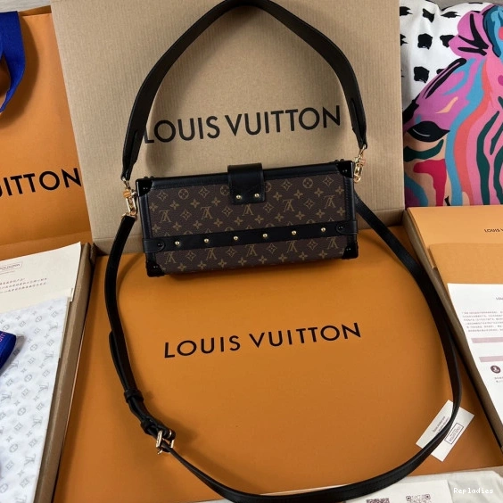 Fake Louis Bags LOUIS PETITE WEST MALLE EAST VUITTON 0812